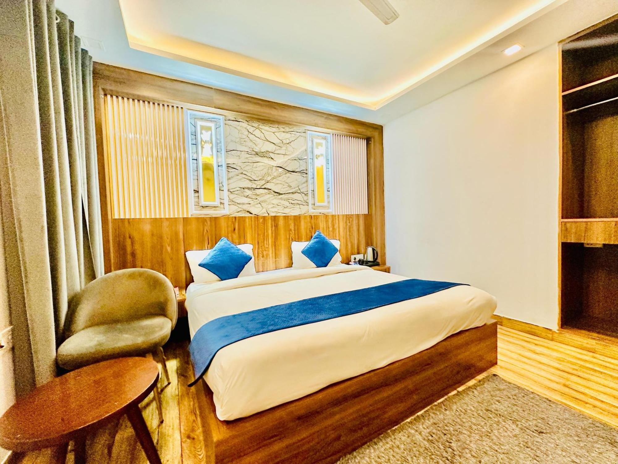 El De Olive Aero Near Igi Airport Hotel New Delhi