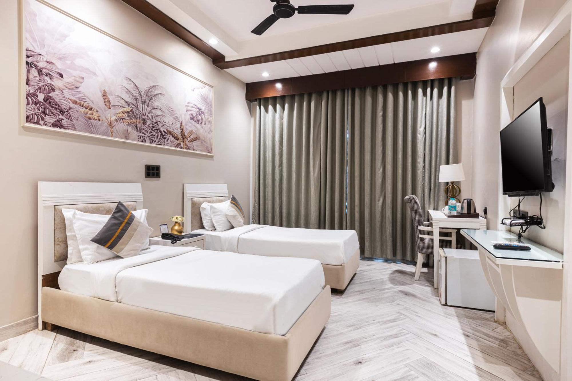 Skon Boutique By Orion 3* New Delhi