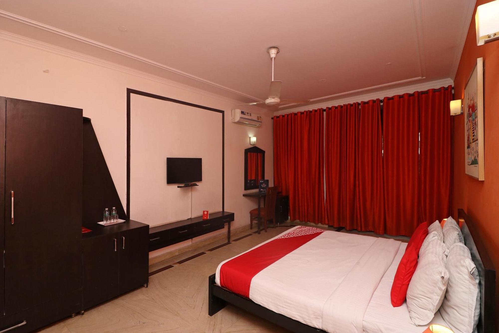 Hotel Super Hotel O Hare Rama Guest House 2*