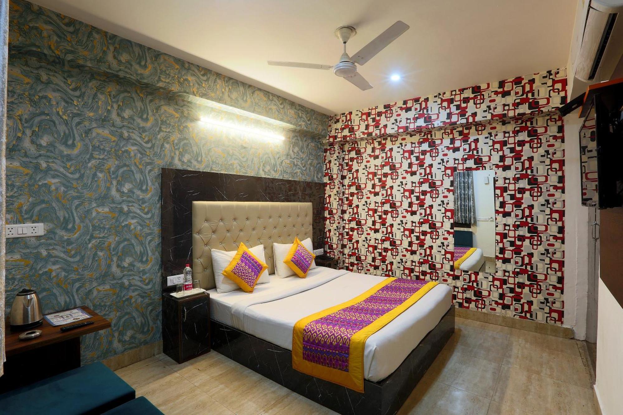 Hotel Park Suites At Airport Hotel
