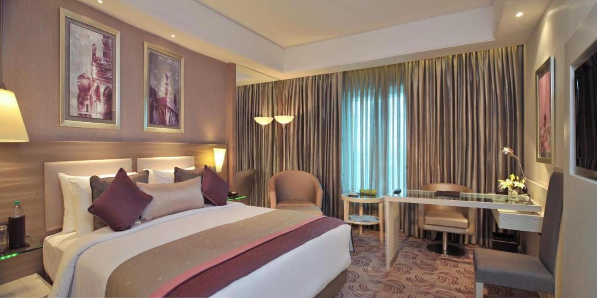 Hotel Tark A Family Near Igi Airport New Delhi