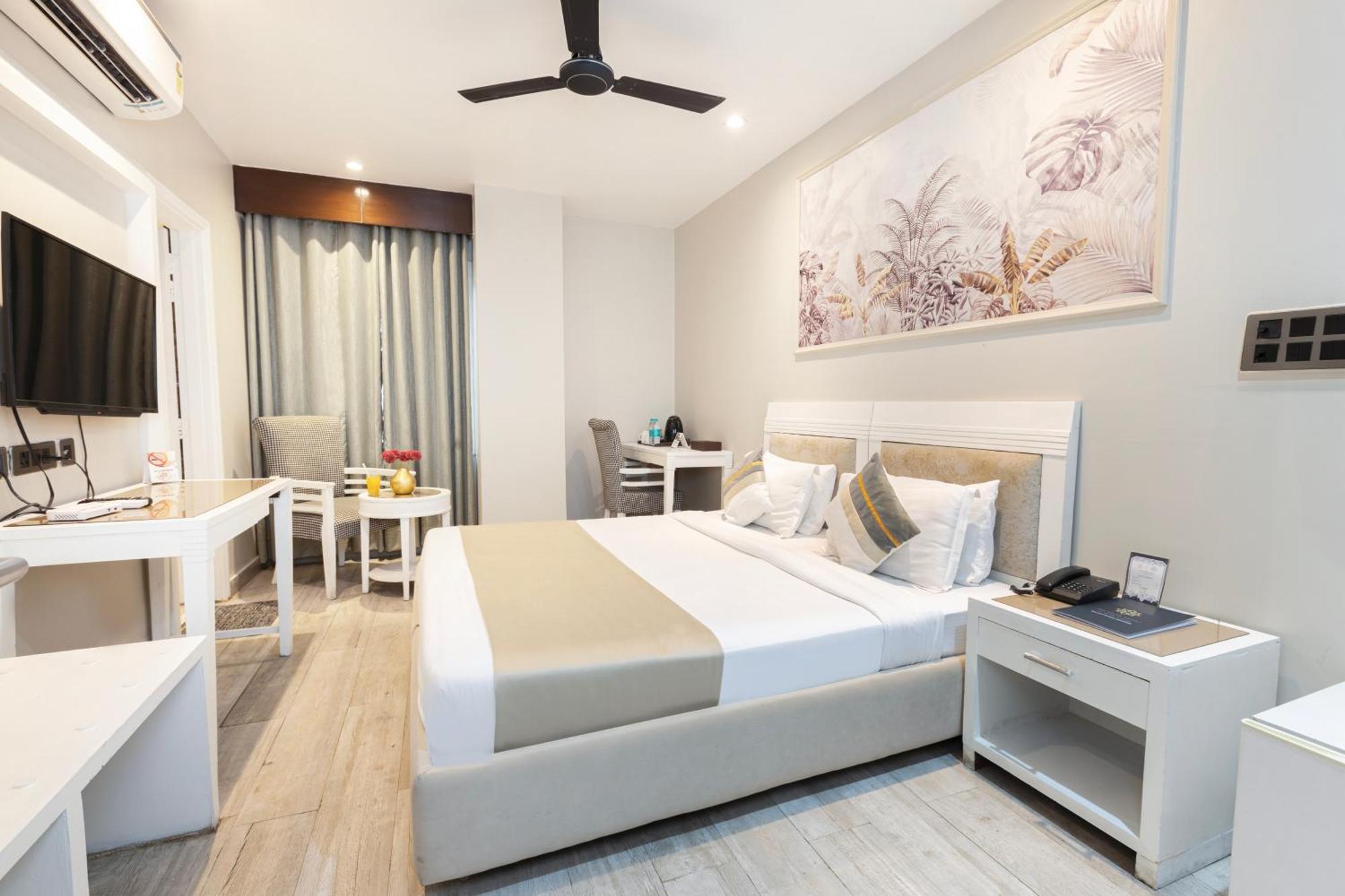 Skon Boutique By Orion 3*