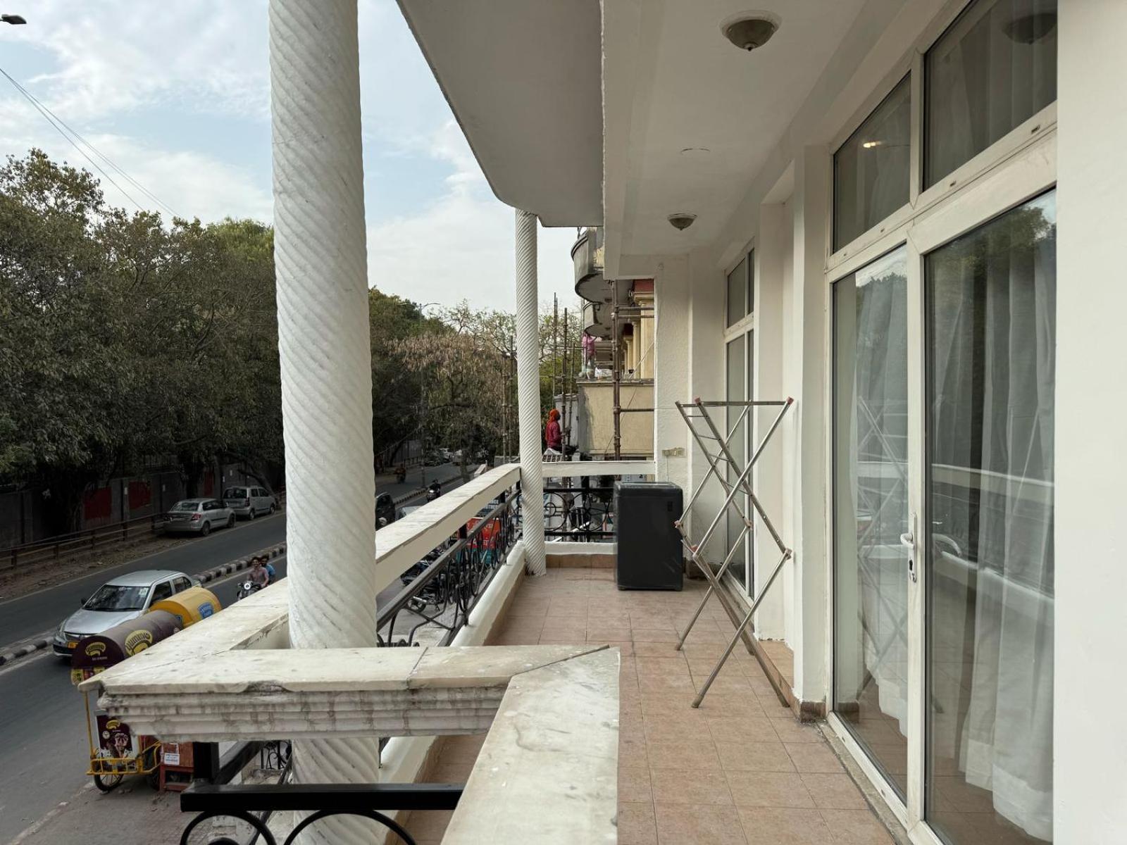Divine India Service 2bhk 1a Saket