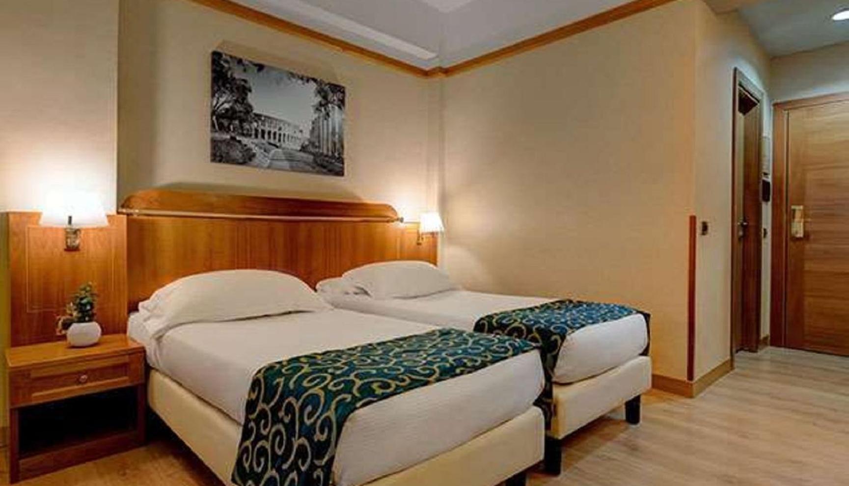 Costaa La Cage Near Delhi Airport By Gross Group Hotel New Delhi
