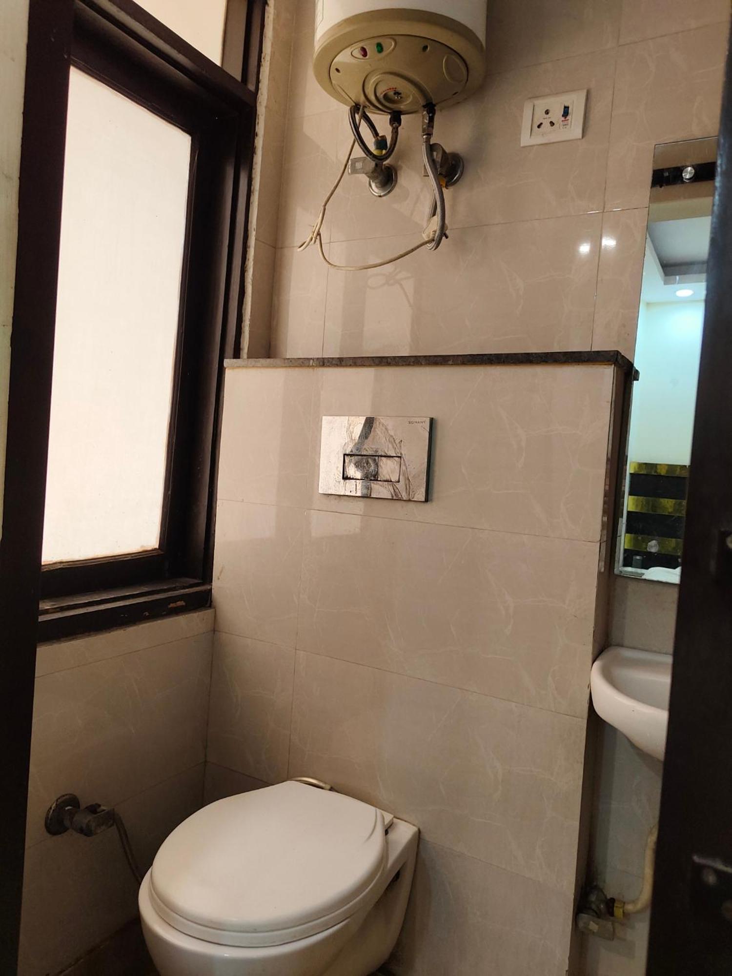 Istay Near Rk Ashram Metro Station 5* New Delhi