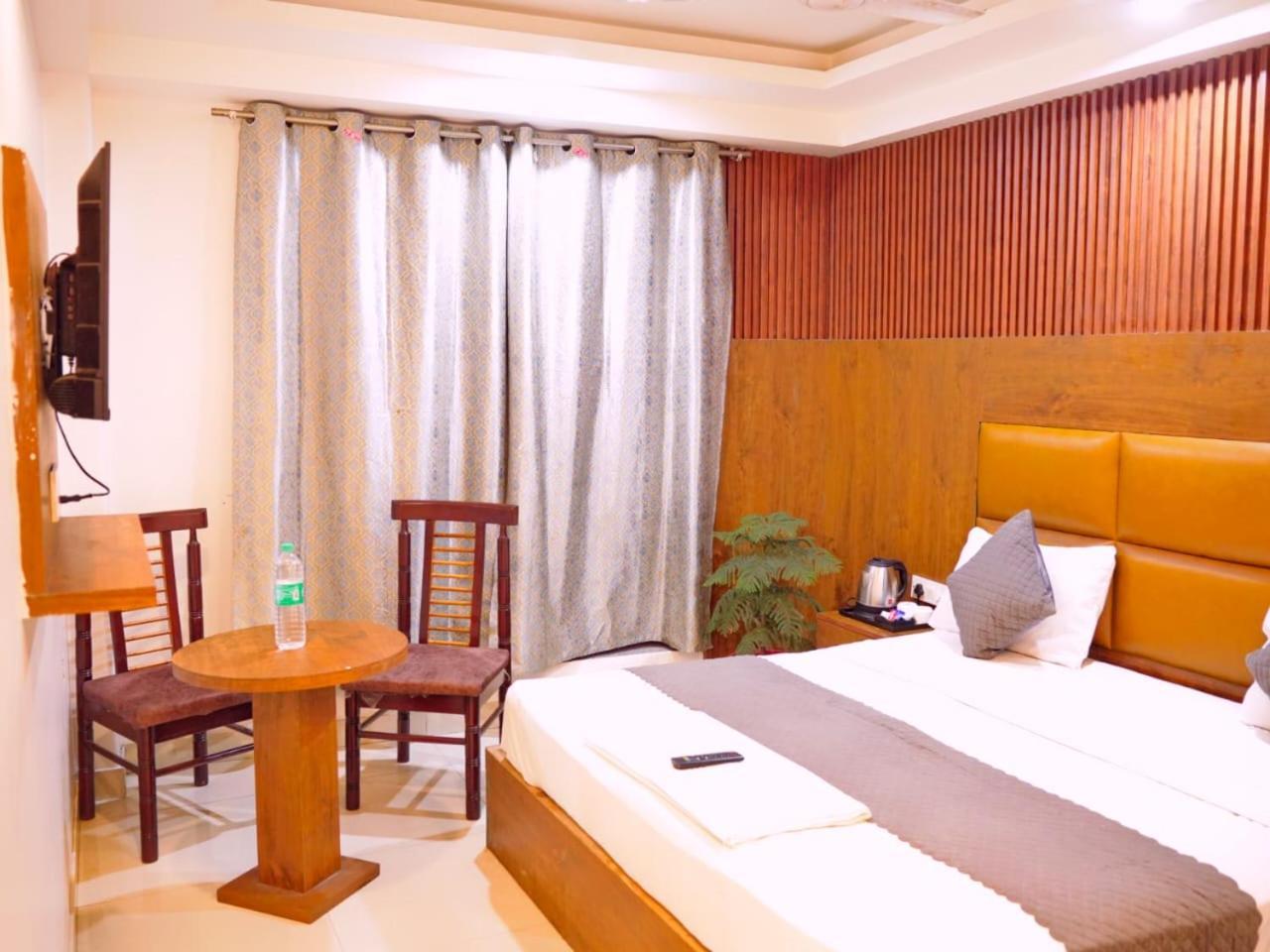 The Delhi International Airport Hotel New Delhi