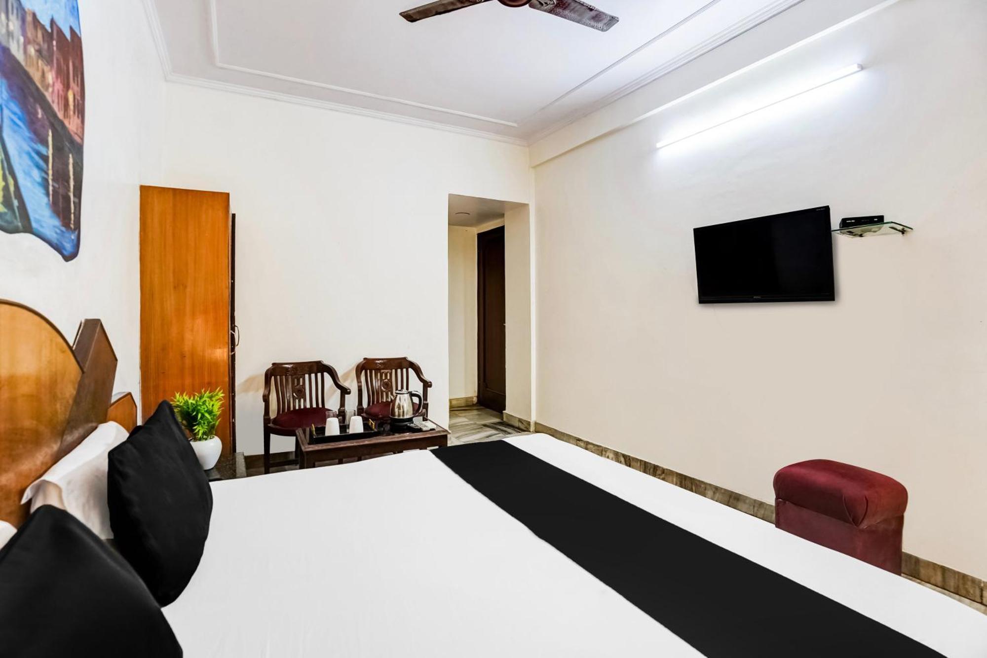 Super O Paharganj Near Railway Station Formerly Chand Palace 3*