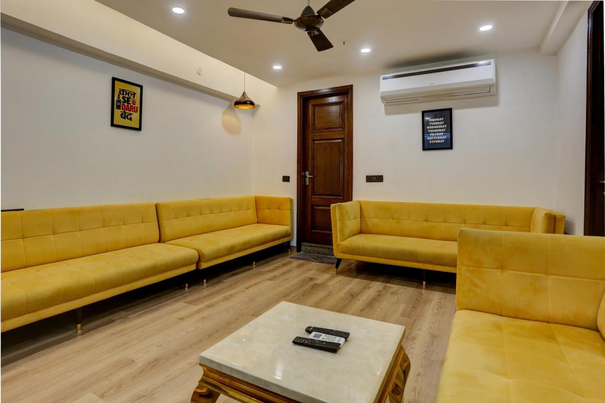 O Golden Eye Hotel *