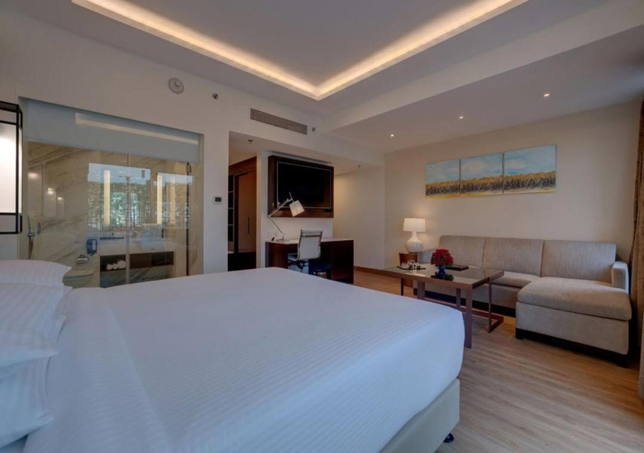 El De Bellwood Near Igi Delhi Airport New Delhi