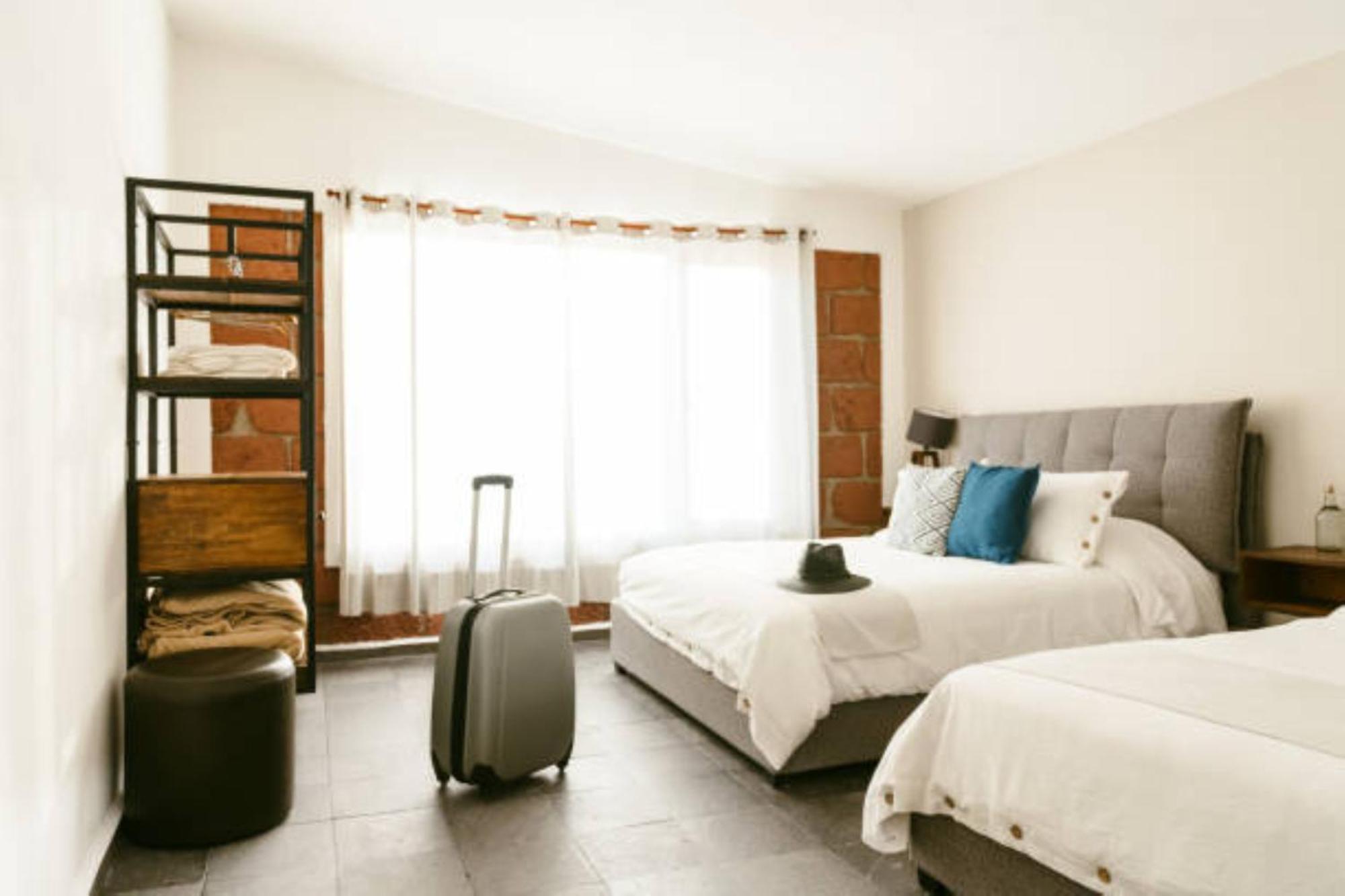 Hotel El De Olive Aero Near Delhi Airport