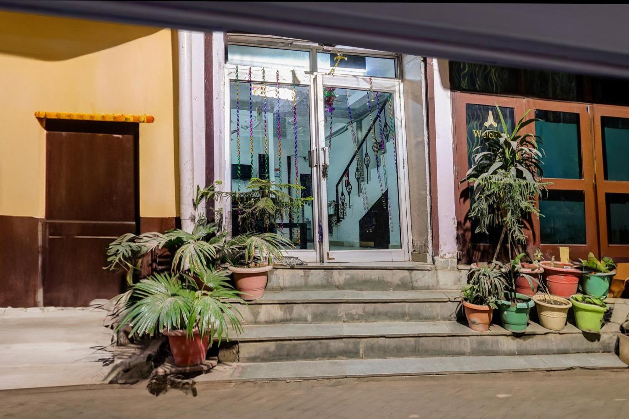 O Deurali Dx Hotel New Delhi