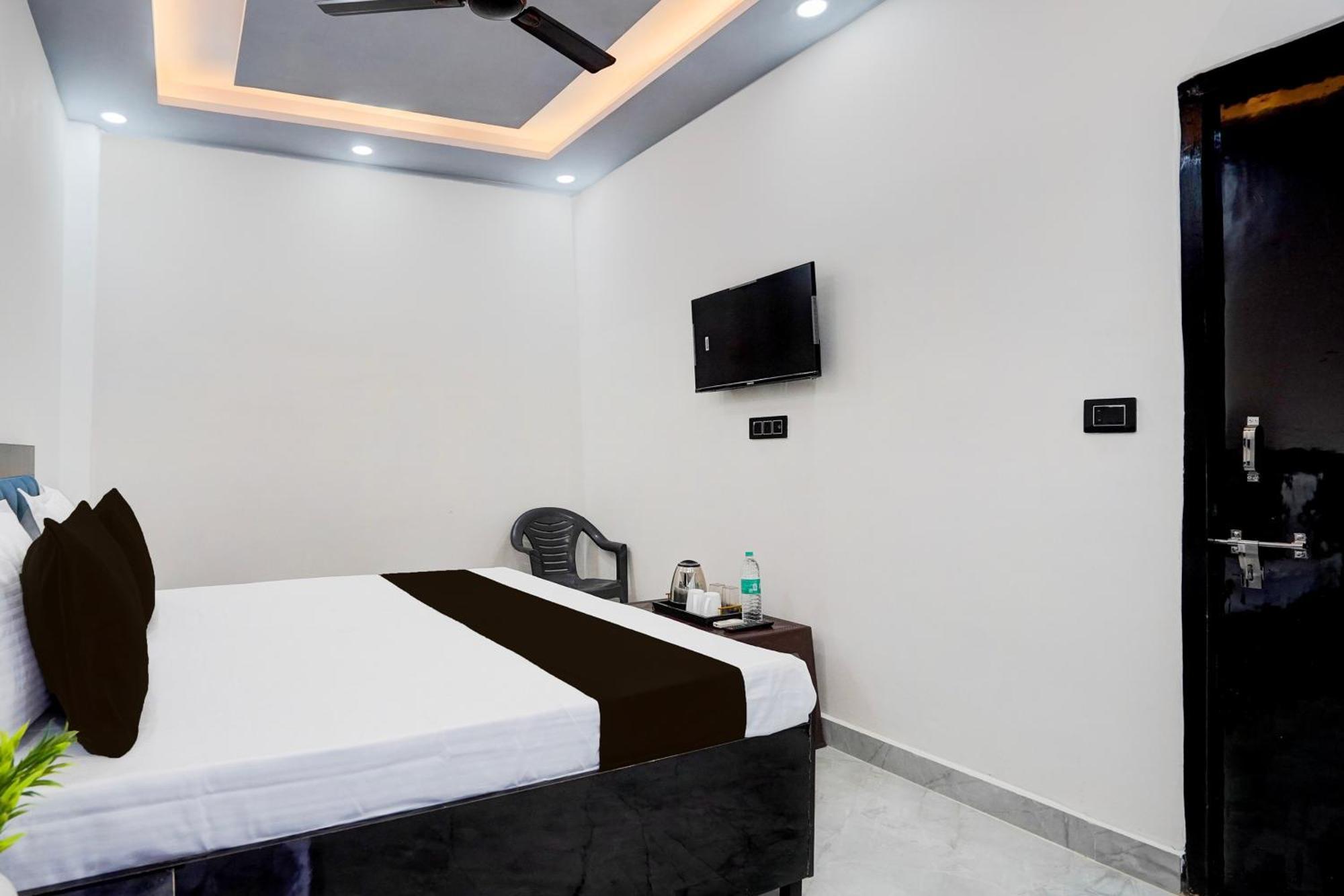 O Karan Residency New Delhi