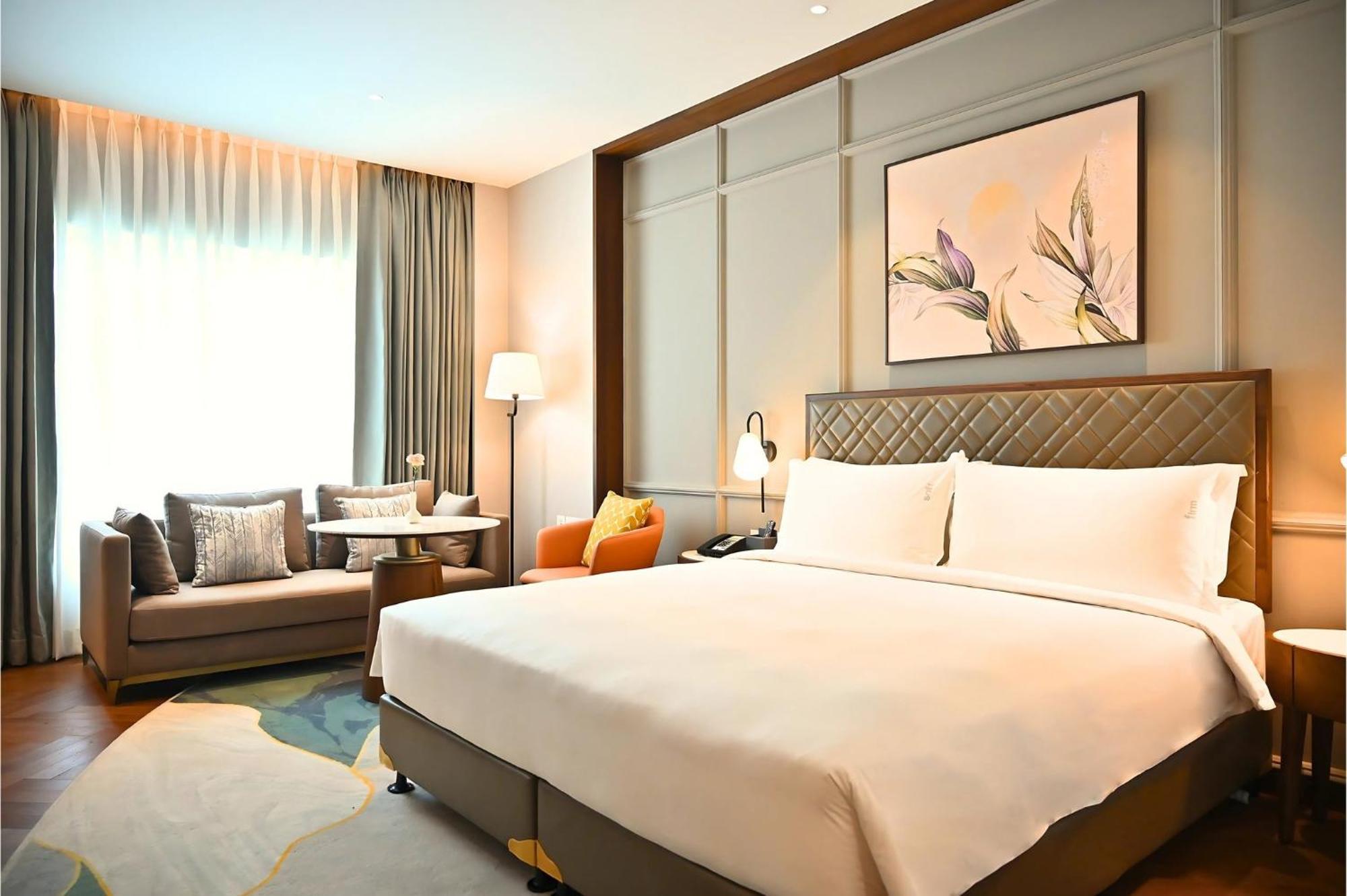 Mayur Vihar Noida By Ihg Hotel 5*