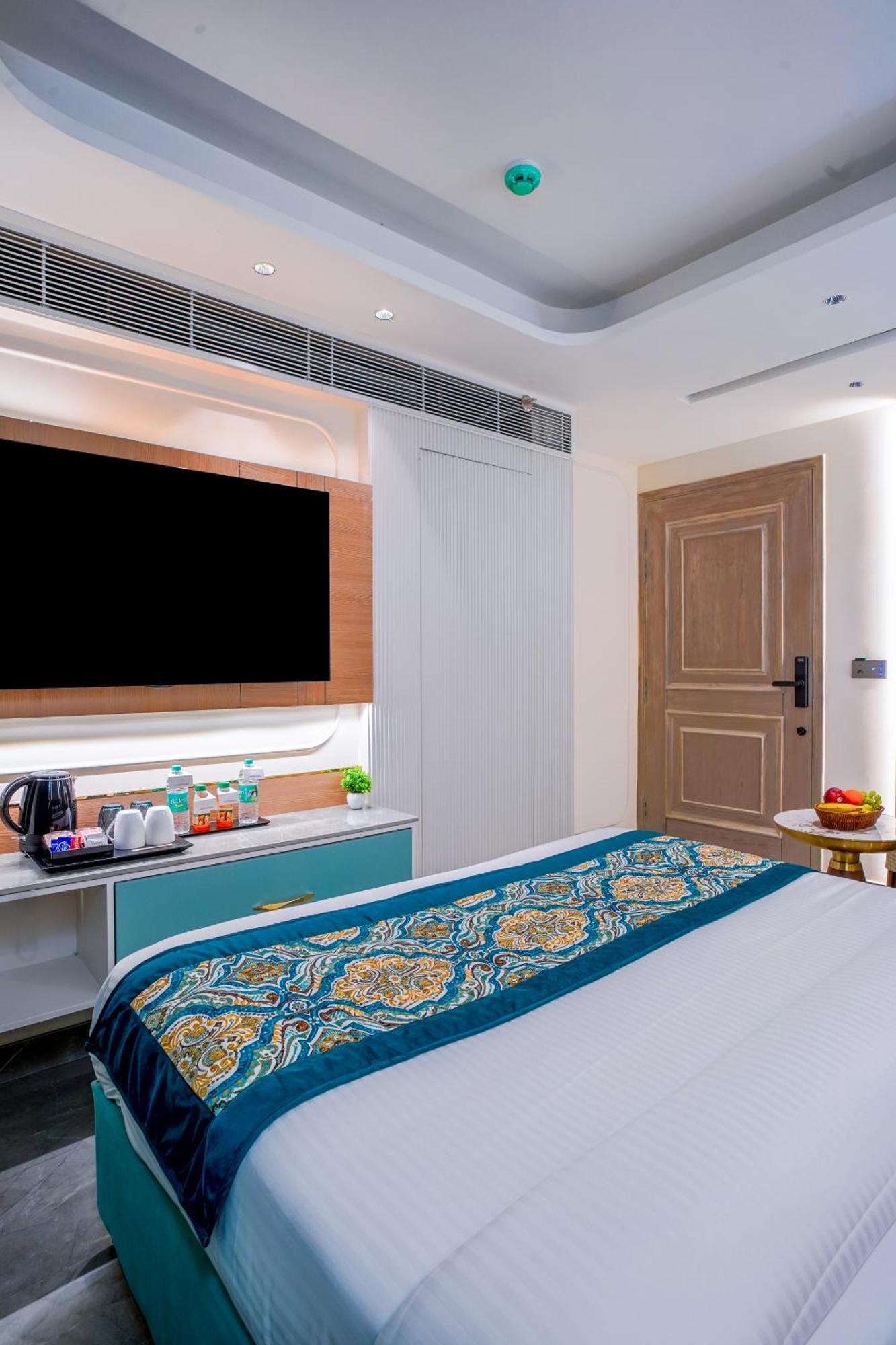 Hotel Horizon By Shanti New Delhi