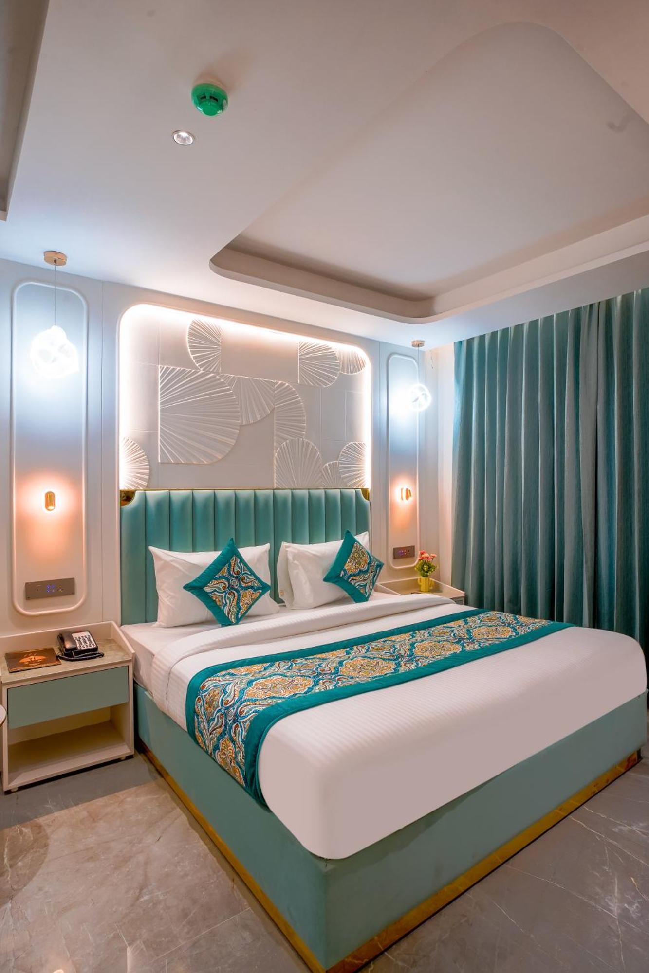 Horizon By Shanti Hotel 4*