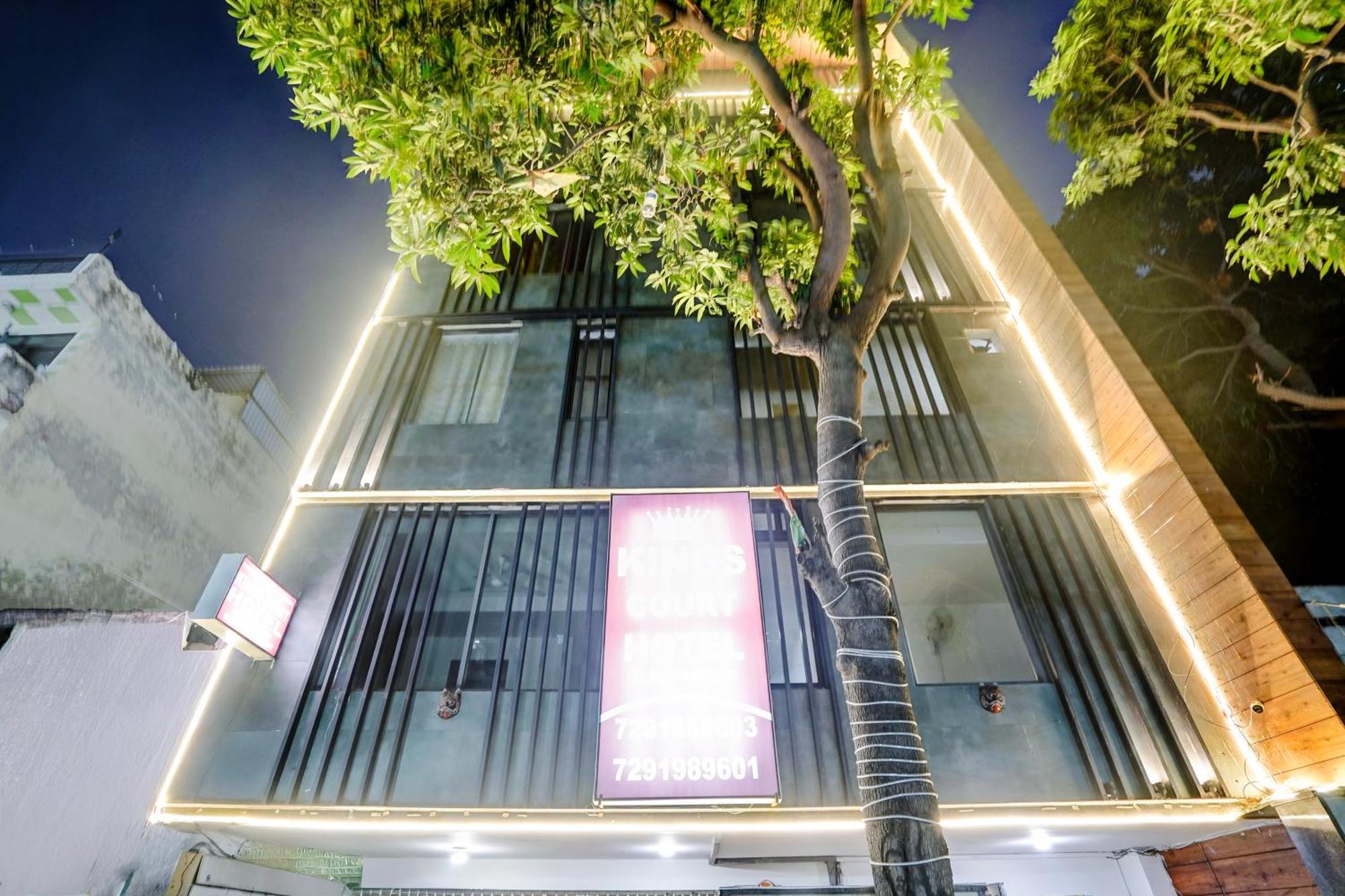 Hotel Kings Court Pitampura