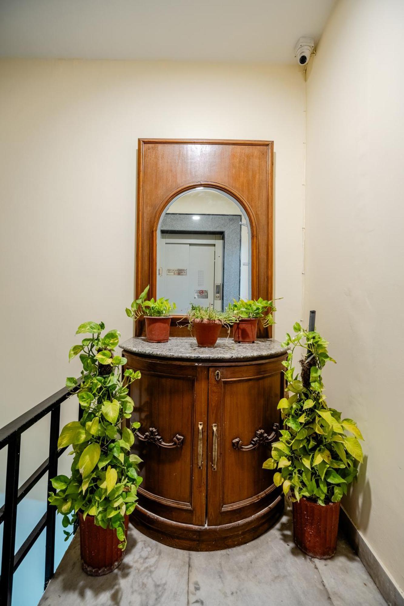 Lotus Temple 2bhk Penthouse 2700 Sq Ft Apartment New Delhi