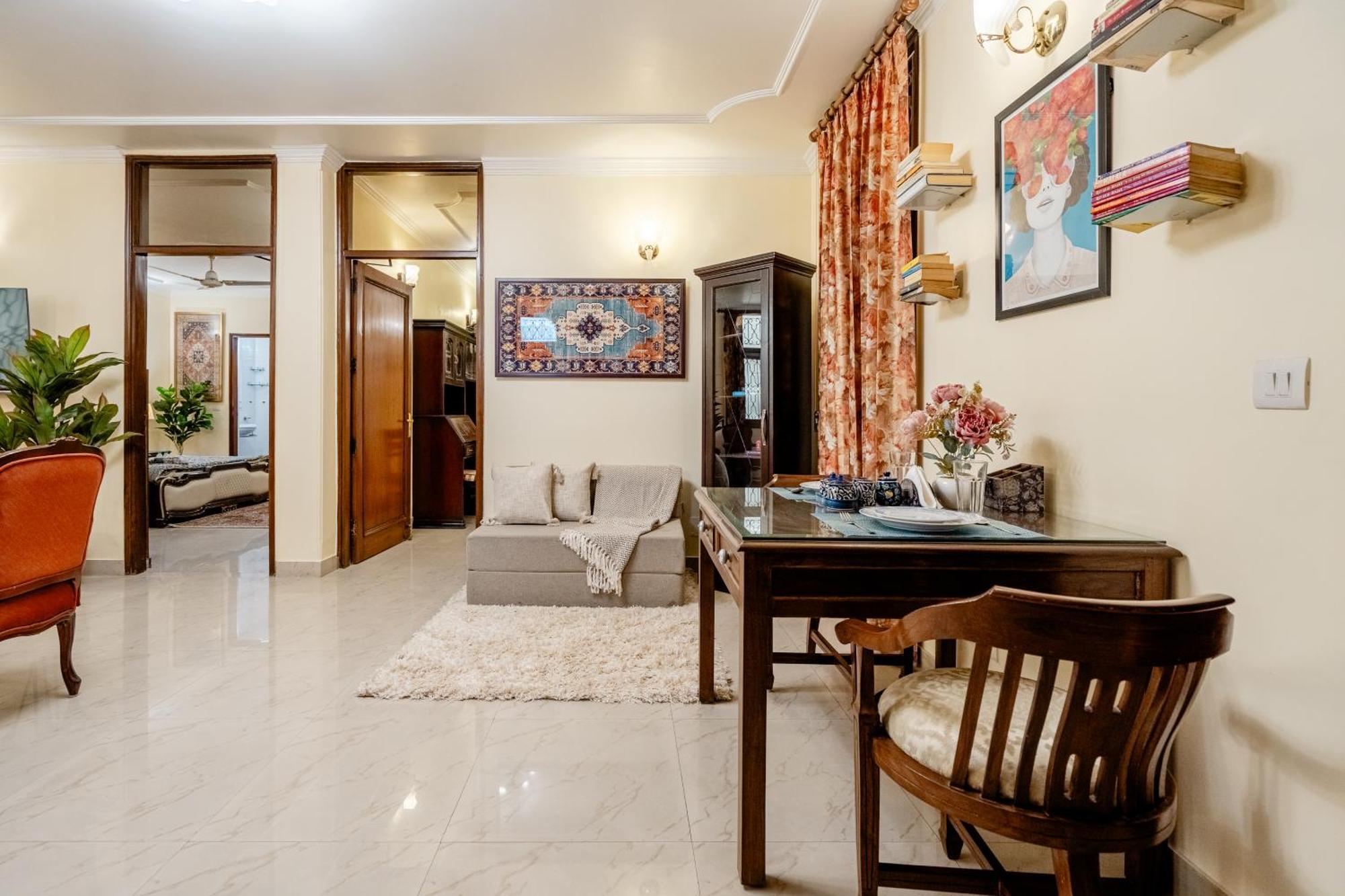 Lotus Temple 2bhk Penthouse 2700 Sq Ft Apartment New Delhi