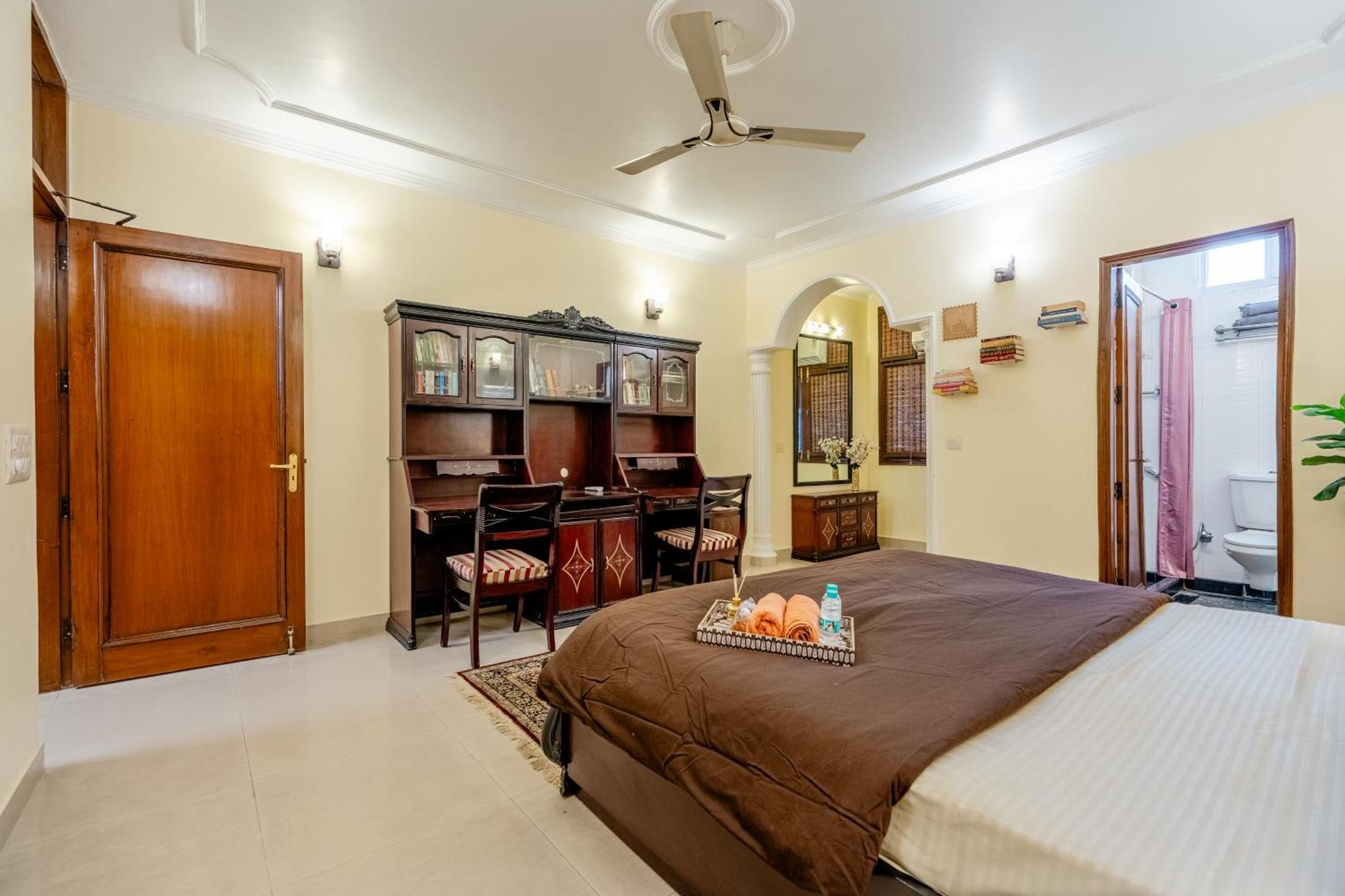 Apartment Lotus Temple 2bhk Penthouse 2700 Sq Ft
