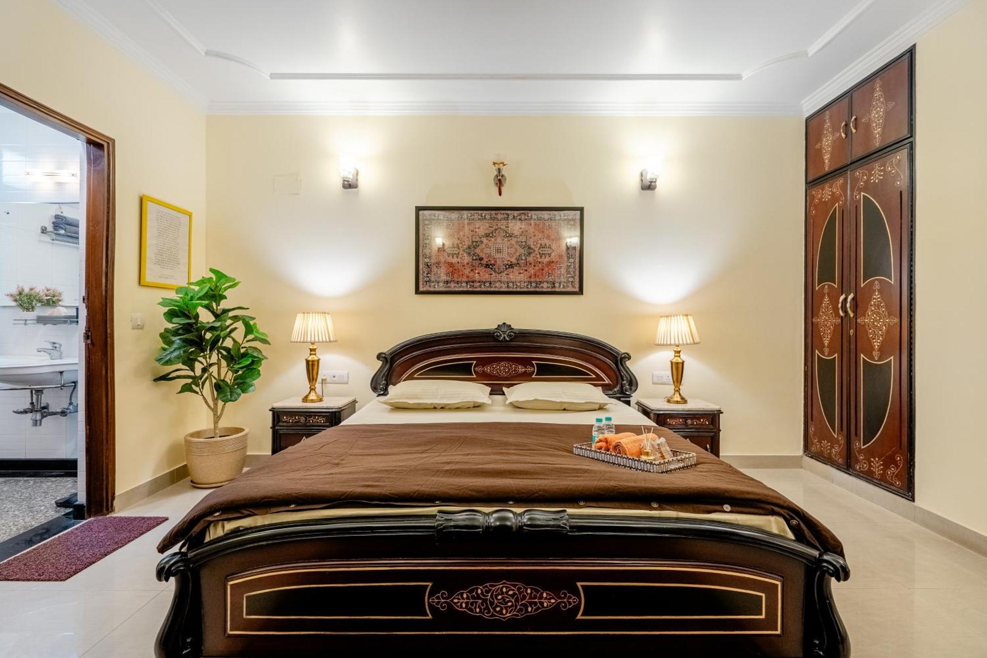 Lotus Temple 2bhk Penthouse 2700 Sq Ft