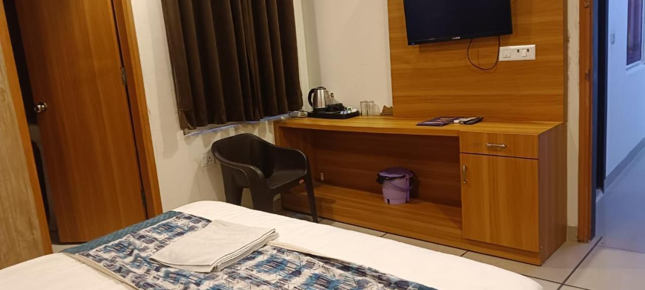 Hotel De Grand By Igi Airport