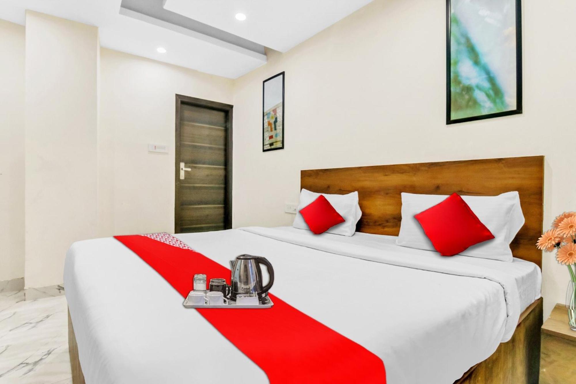 Hotel O Olive 3*