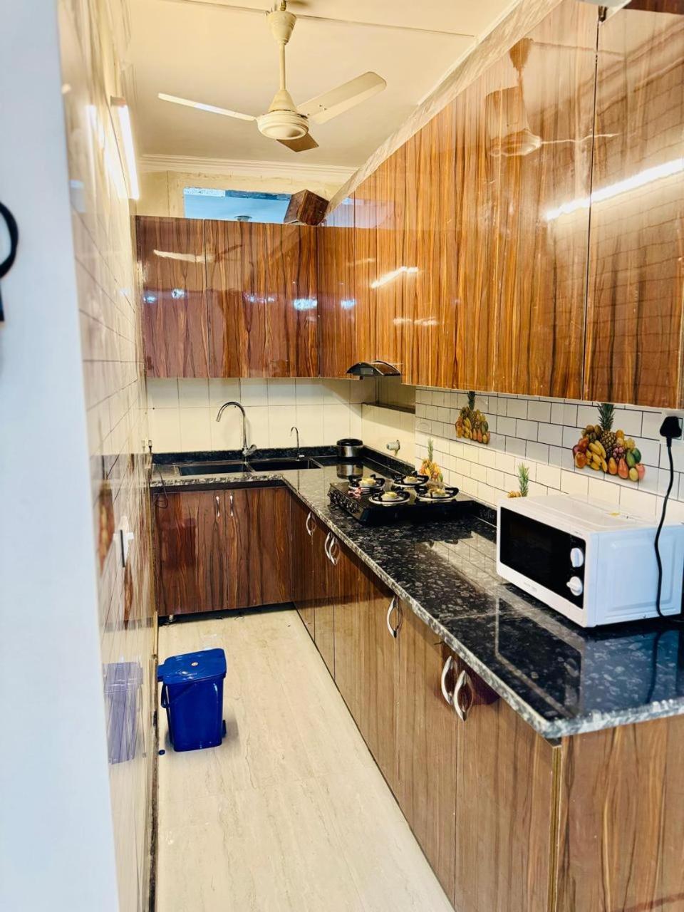 Apartment Divine India Service Apartment, 1 Bhk, E- 30