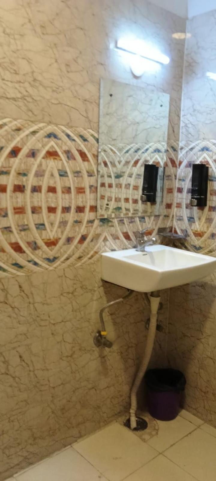 De Grand By Igi Airport Hotel 4*