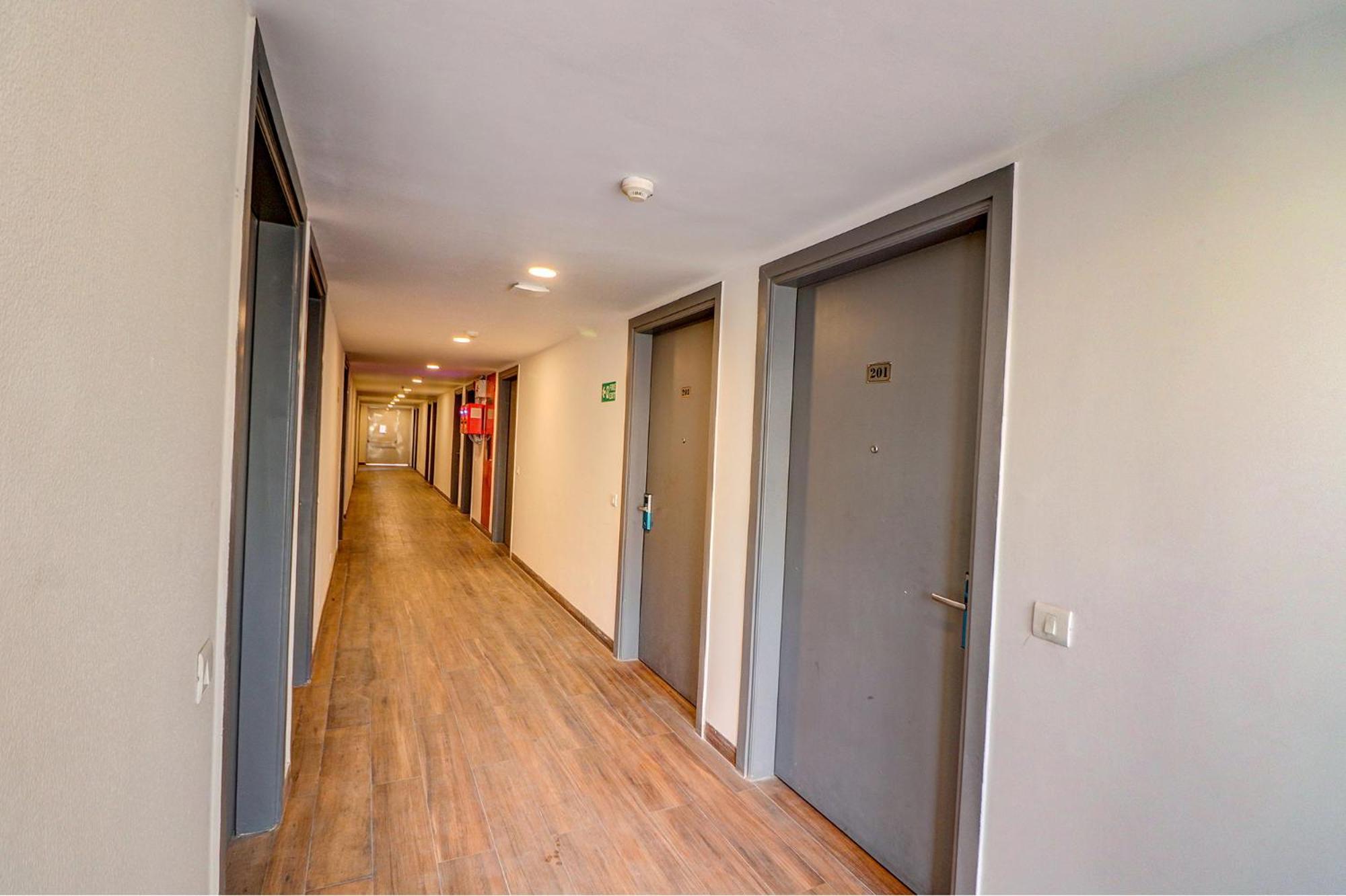 Fabhotel Kirti Nagar Hotel