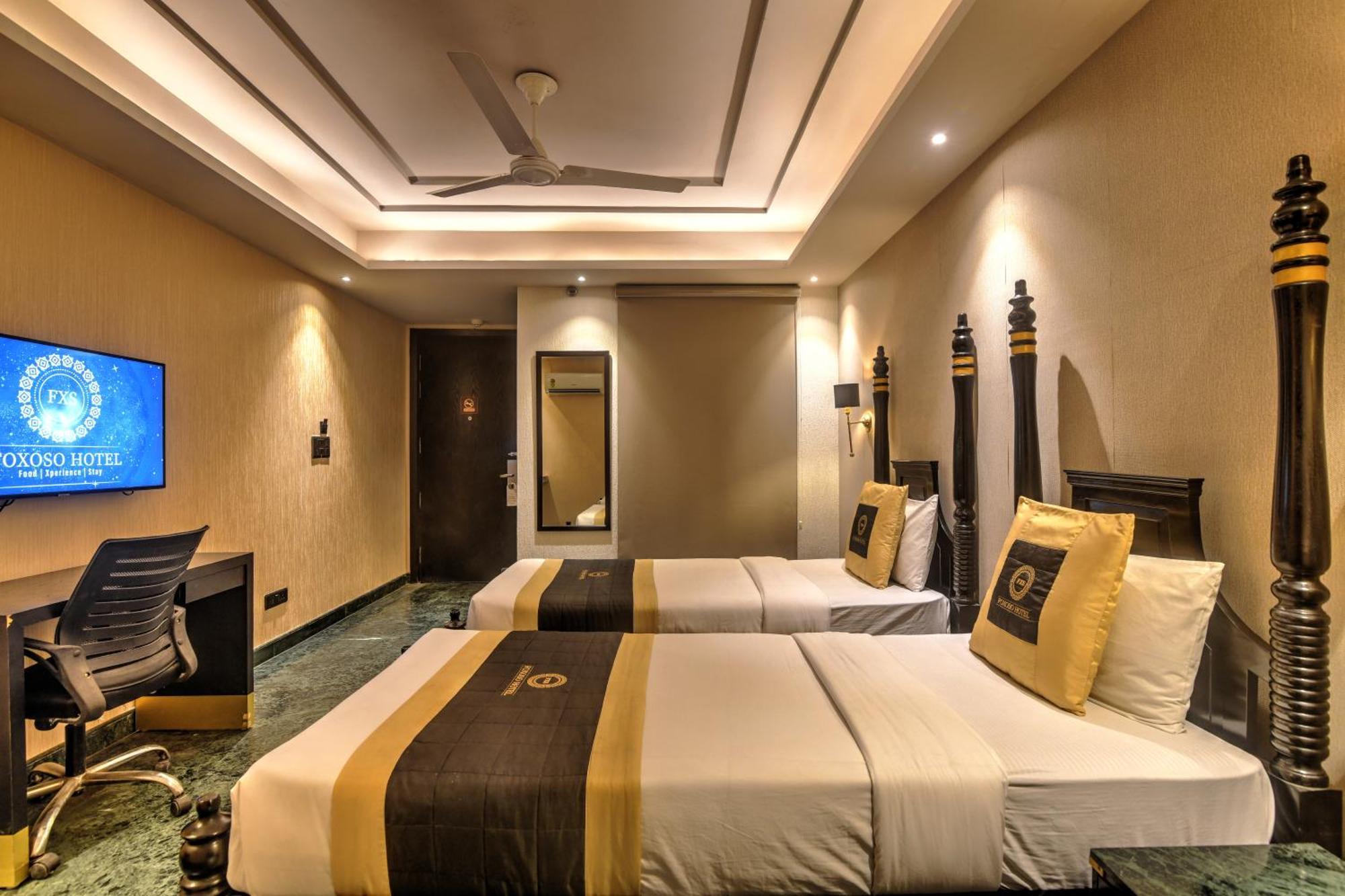 Hotel Foxoso Delhi Airport 4*