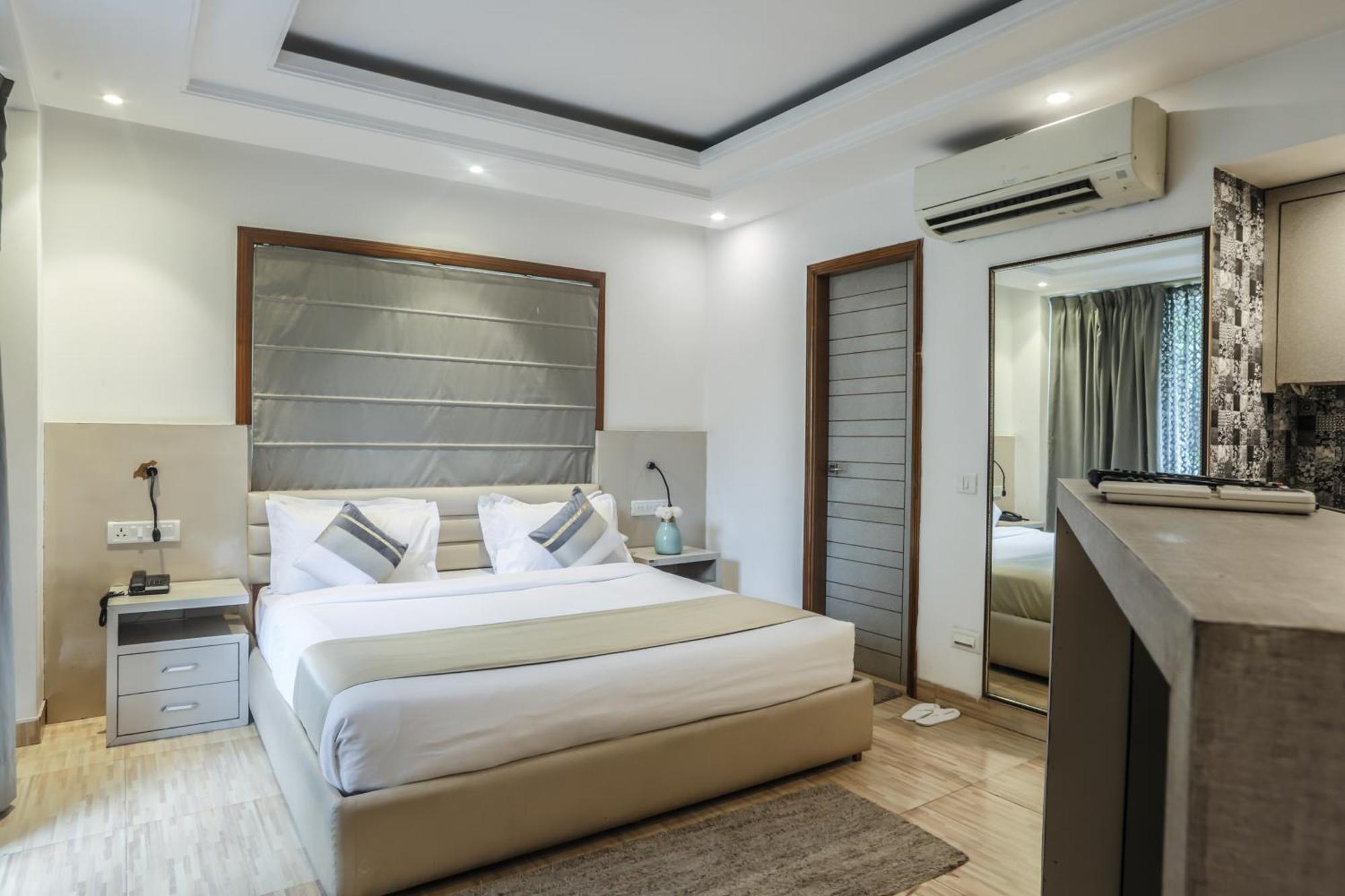 Homestay Red Rose - With Kitchenette *