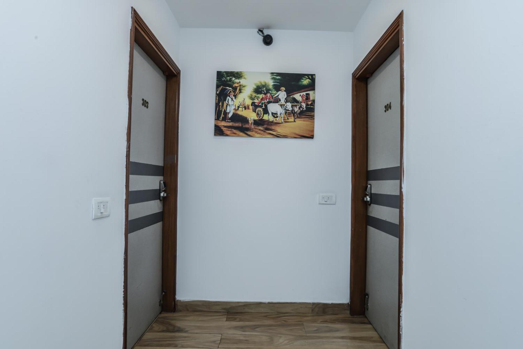 Red Rose - With Kitchenette New Delhi