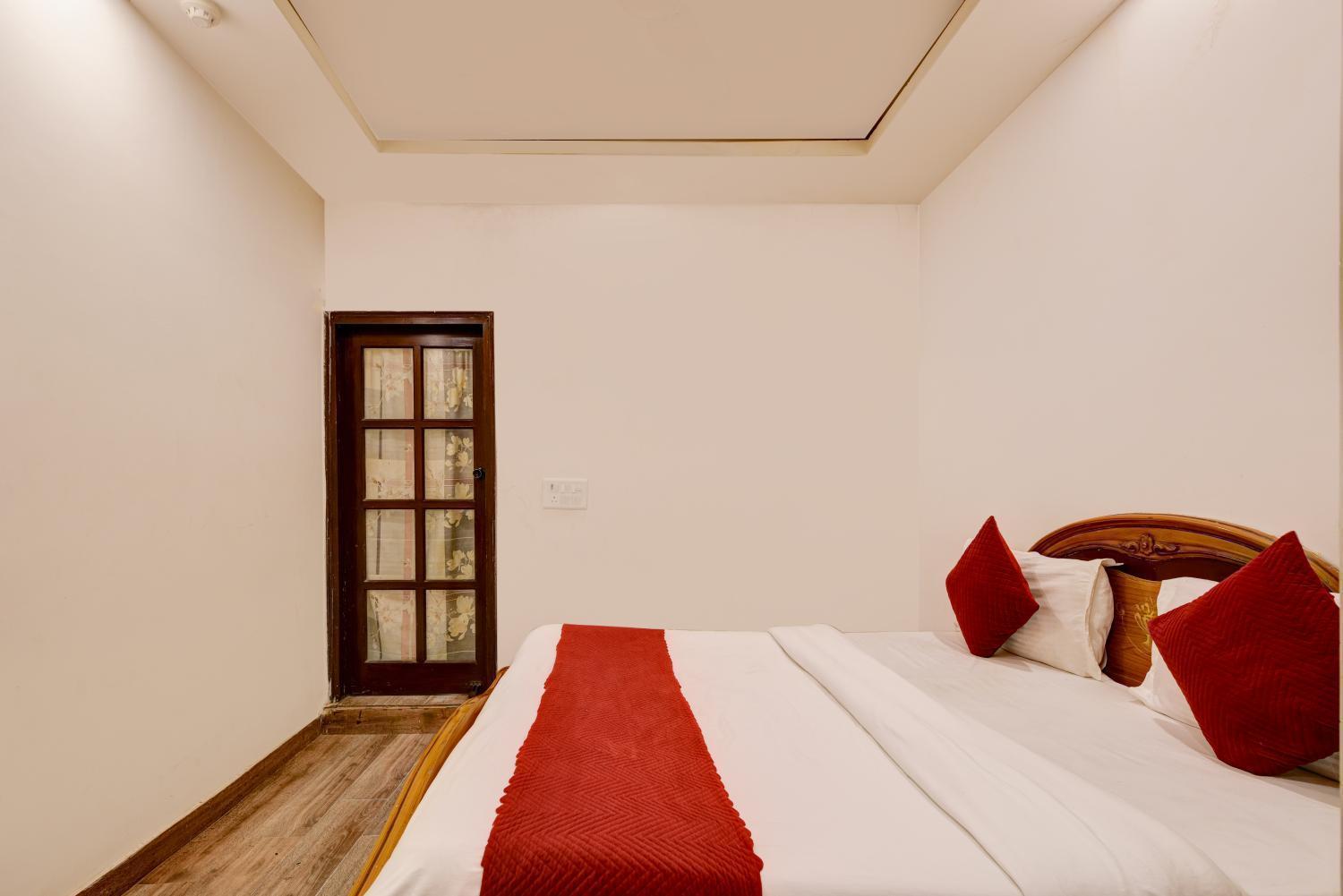 Hotel Bir - Jangpura New Delhi