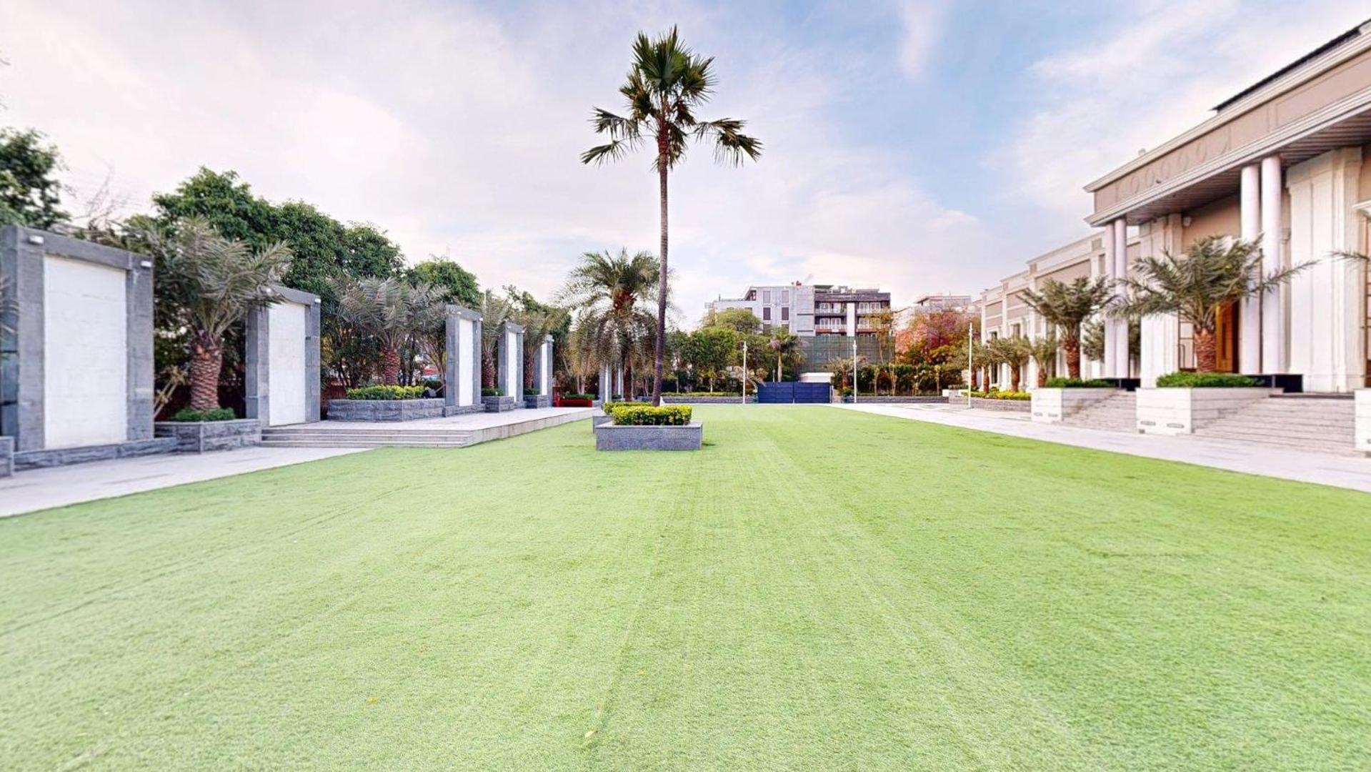 Hotel The Tivoli New Delhi