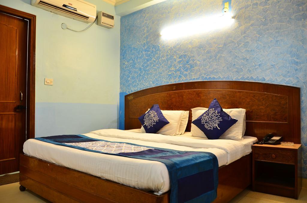 Airport Paradise International Hotel 3*