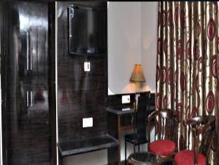 Hotel Fabexpress Lotus Palace New Delhi