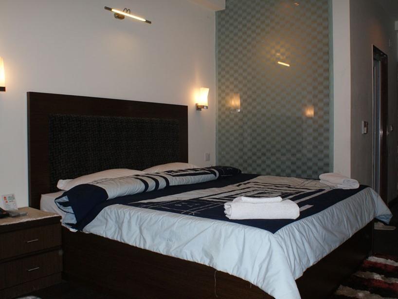 Arpit Palace 3*