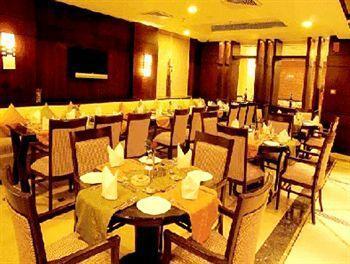 Parkland, Sufderjang Enclave Hotel