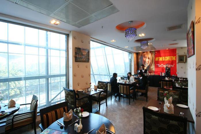 Signature Grand Hotel