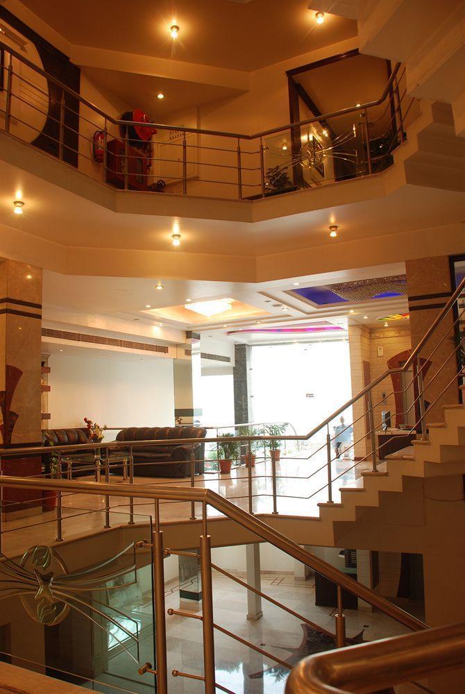 Shipra International 3* New Delhi