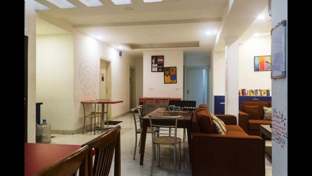 Joey's Delhi - 20 Mins From Railway Station Hostel New Delhi
