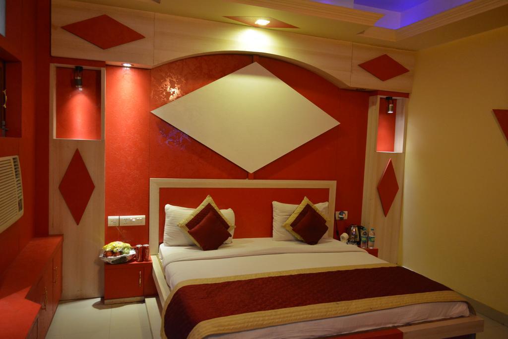 Airport Vishal Residency Hotel 3*