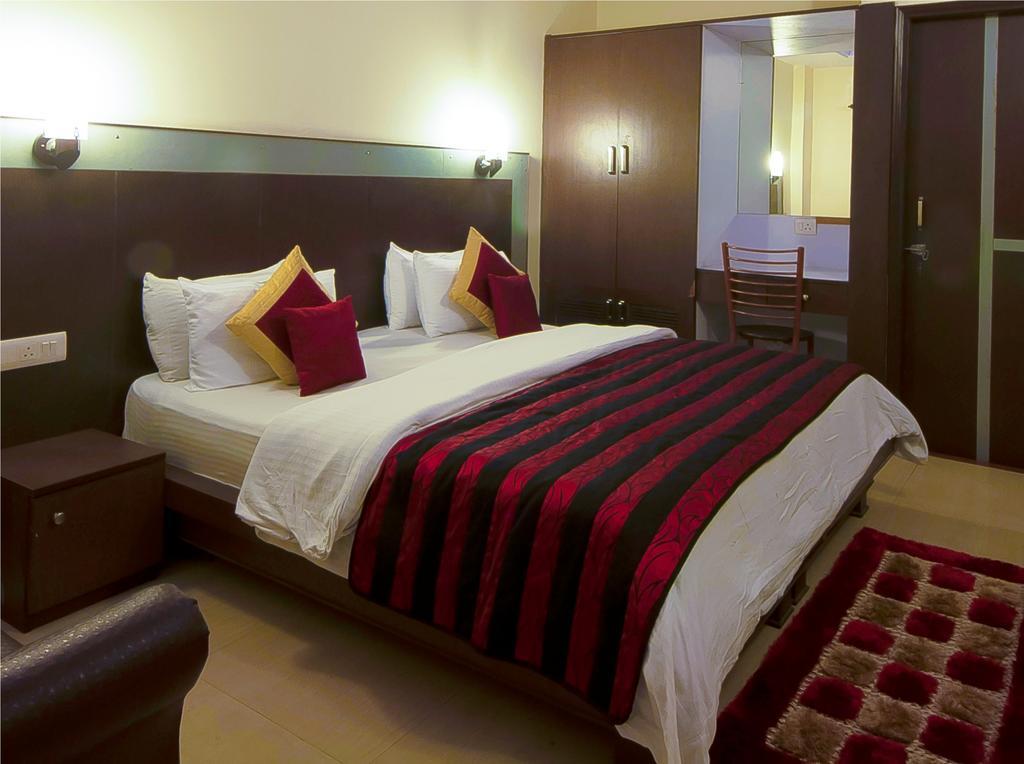 Airport Vishal Residency Hotel New Delhi