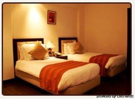 Africa Avenue 3*