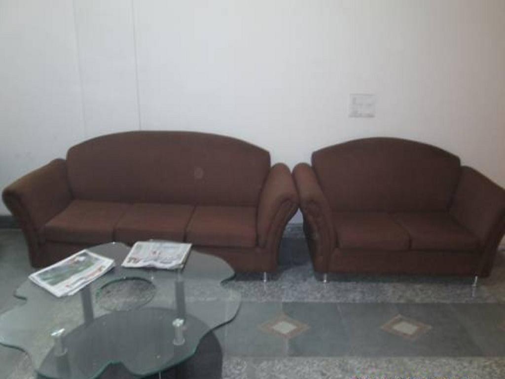 Charanpahari Hotel New Delhi