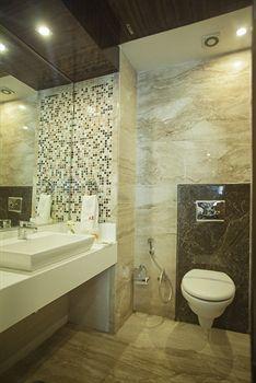 Delhi 55 -city Center 4*