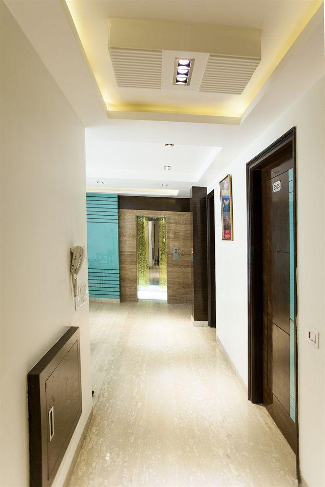 Delhi 55 -city Center Hotel 4*