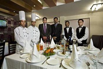 Treebo Premium Relax Patel Nagar Hotel