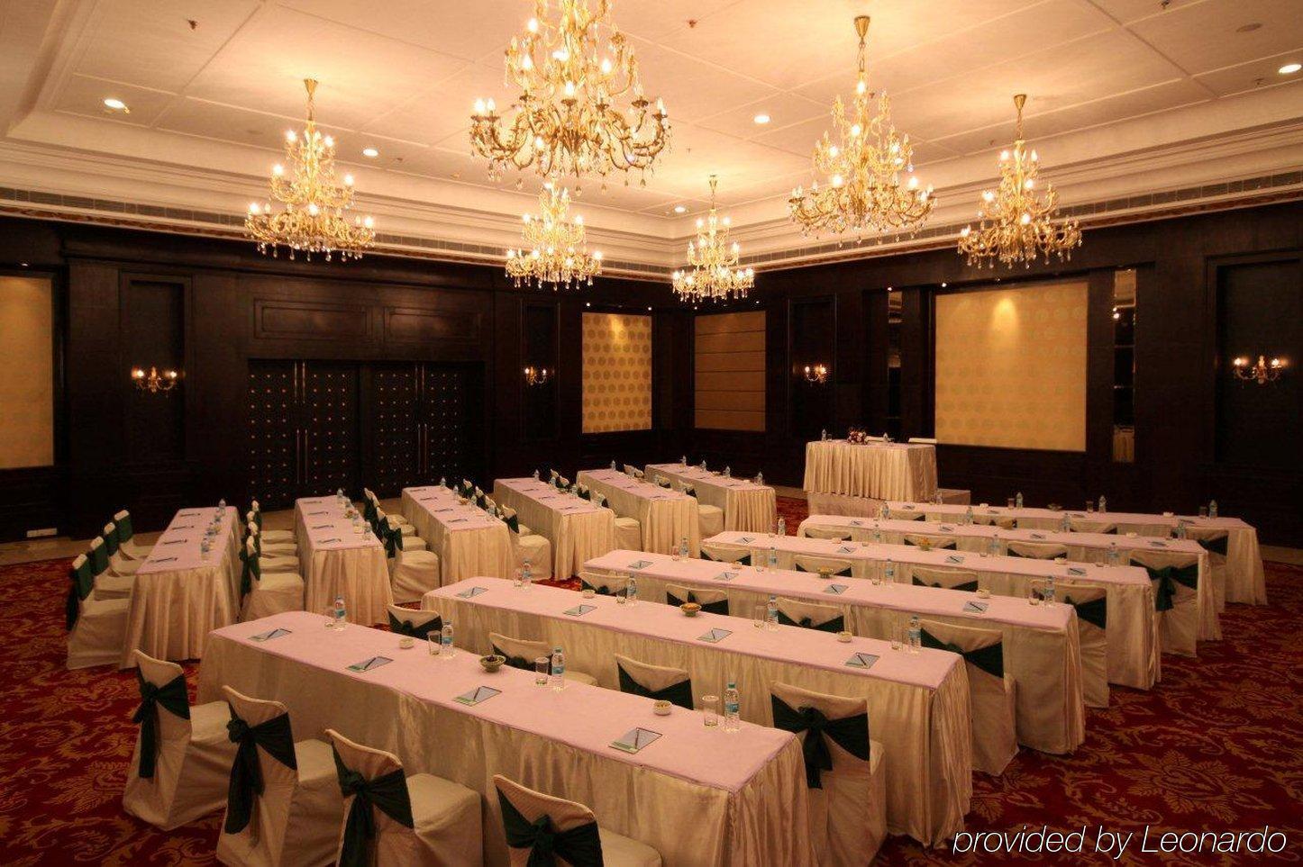Resort Country & By Radisson, Delhi Satbari New Delhi
