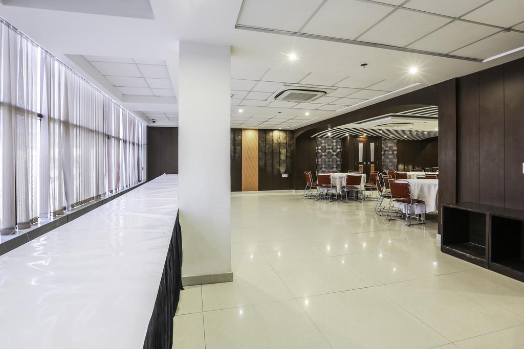 Hotel Airport Hotel Grand By Fantasia